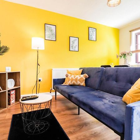 Spacious 1 Bed Flat-Free Parking Hillingdon Extérieur photo