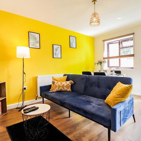 Spacious 1 Bed Flat-Free Parking Hillingdon Extérieur photo