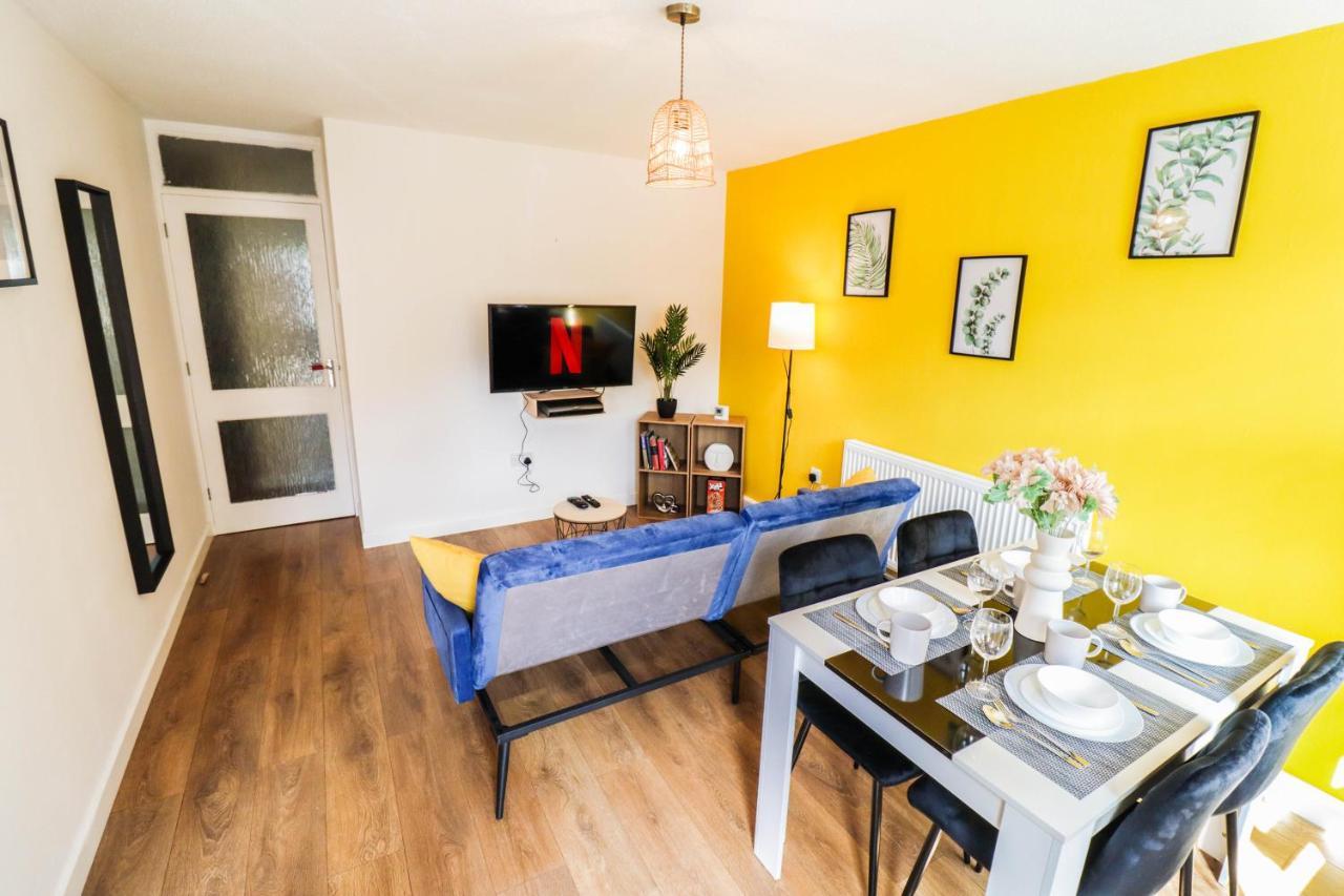 Spacious 1 Bed Flat-Free Parking Hillingdon Extérieur photo