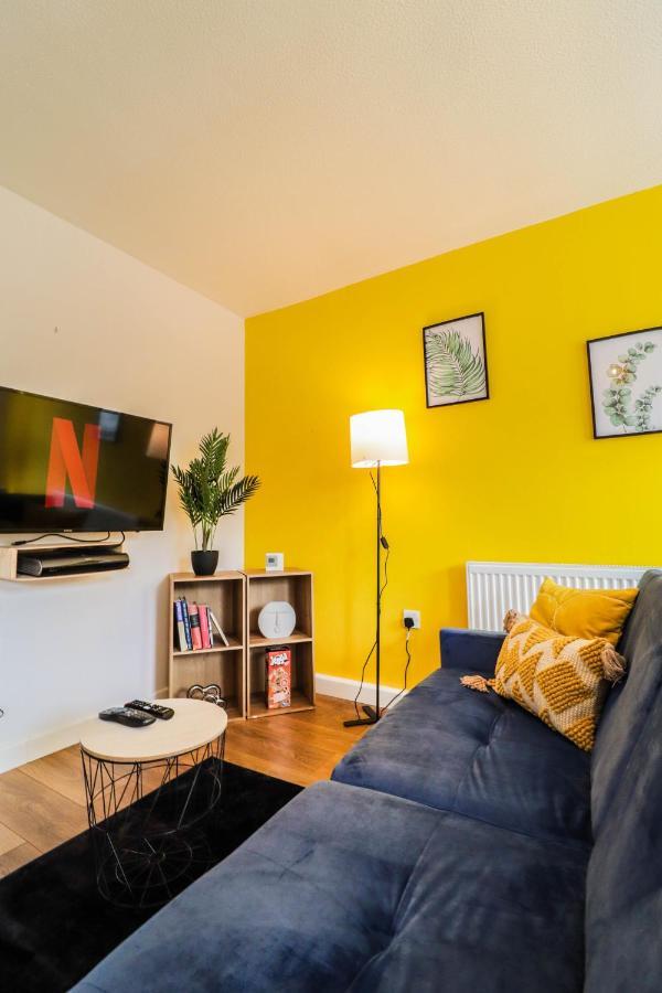 Spacious 1 Bed Flat-Free Parking Hillingdon Extérieur photo